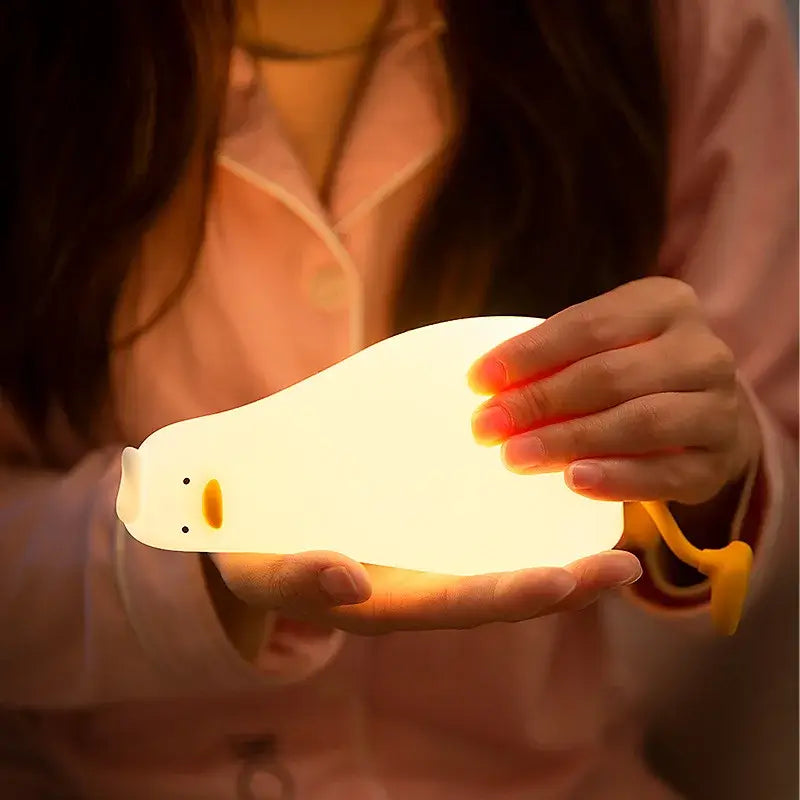 Night Light Turning Duck